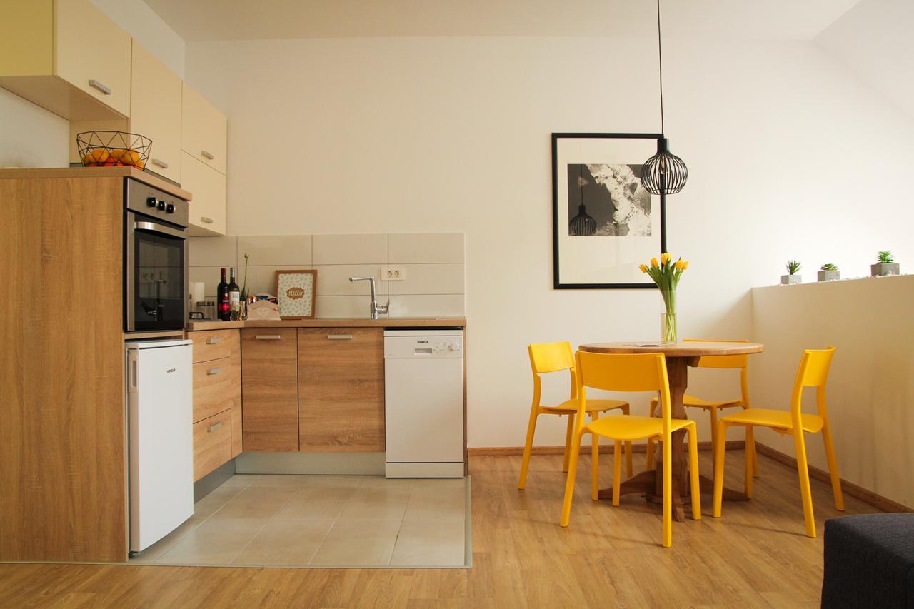 אוסילק Apartmani Mursa מראה חיצוני תמונה